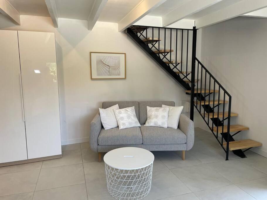 Petite Maison En Centre-ville * Antibes