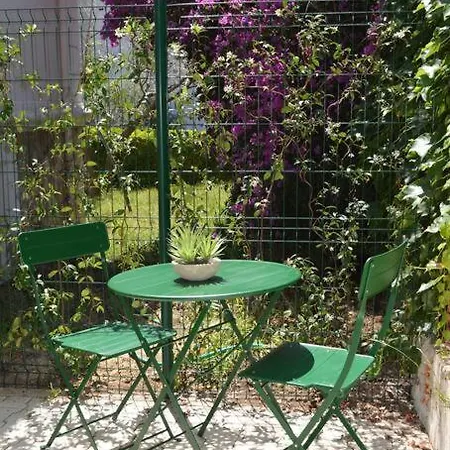 Petite Maison En Centre-Ville Antibes Exterior photo